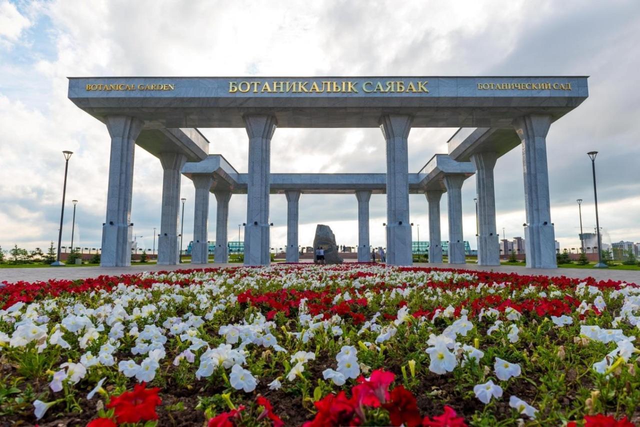 Апартаменты Кабанбай батыра 58б/7 Астана Экстерьер фото